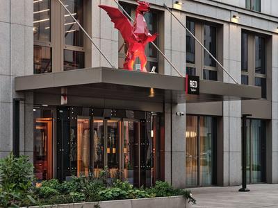 Radisson RED Hotel & Radisson RED Apartments, Kraków