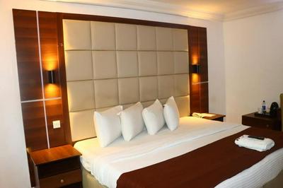 Presken Bank Anthony