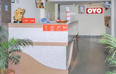 OYO 15847 Hotel Mathura Lodging
