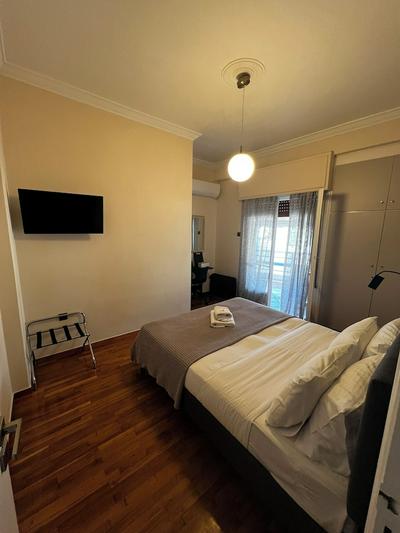 Pnyka Apartment 3