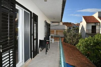 Val - 300 m to the Beach - A2
