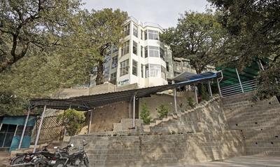 Treebo Kosmos Anamika, 1 Km From Nainital Lake