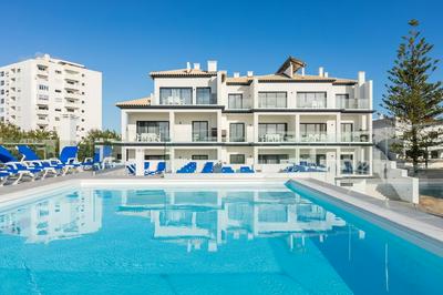 Correeira Luxury Residence T2 J - Albufeira, Pools, Wifi, Bbq, Beach