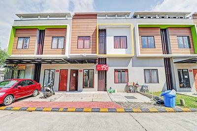 OYO 90452 Pillow Inn