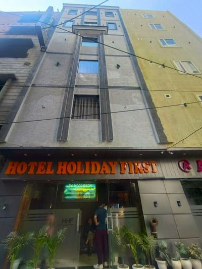 Goroomgo Holiday First Amritsar