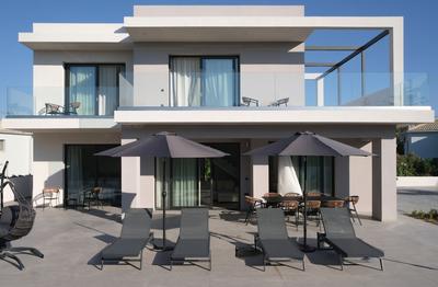 Kymothoe Elite Villas