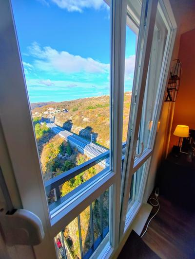 Apartment Sleeps 2 With Stunning Views