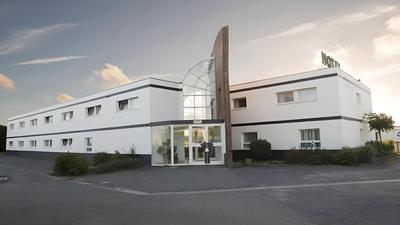 Hotel Mervil Airport