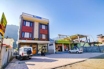 Fabhotel Himalayan Park
