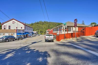 \sun-dappled Retreat: Walk to Restaurants!