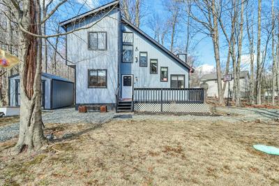 3 Mi to Tobyhanna State Park: Home w/ Serene Deck!