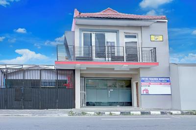 Hotel O Stasiun Tegal Near Alun-Alun  Formerly Lumina Guest House