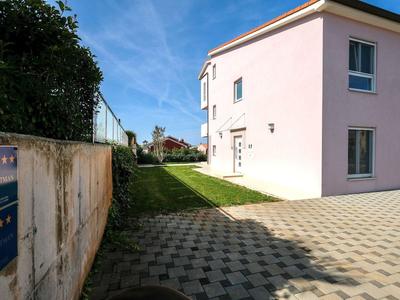 Apartment in Banjole Near Sunny Beach