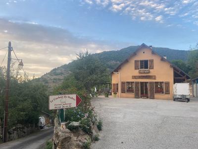 Ferme Auberge Le Cochon du Madres
