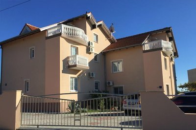 Maretsol Vacation House