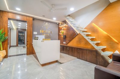 Hotel Deol's Paradise