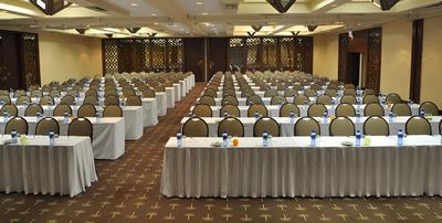 Black Mountain Leisure & Conference Hotel