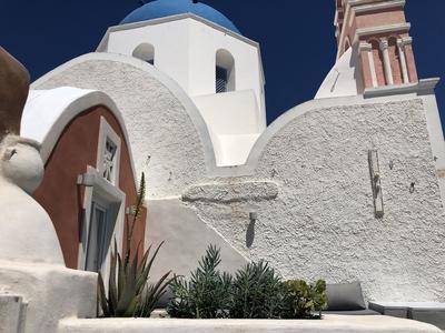 Marble Sun Villa by Caldera Houses