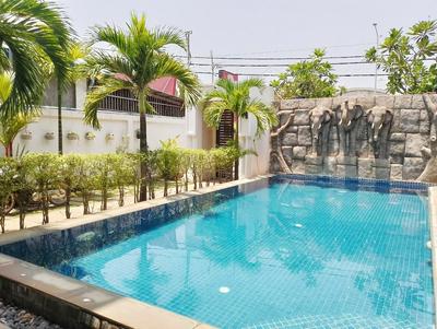 D'Central Khmer Villa