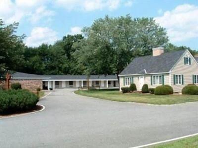 Avra Budget Beach Hotel