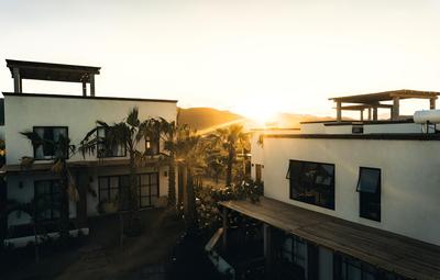 Hotel So Far So Good