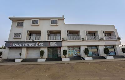 OYO 26117 Hotel Siddhivinayak Celebrations