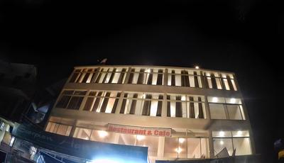 Hotel Grace Ganga By Nature Care Village