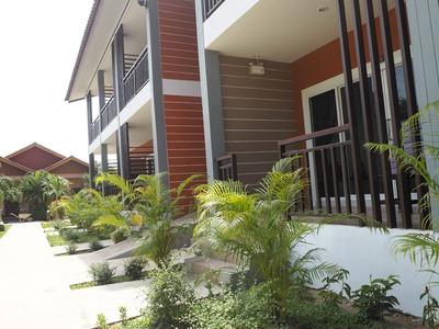 Hatzanda Lanta Resort