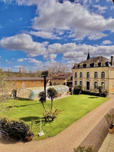 Hôtel la Tour Perrier