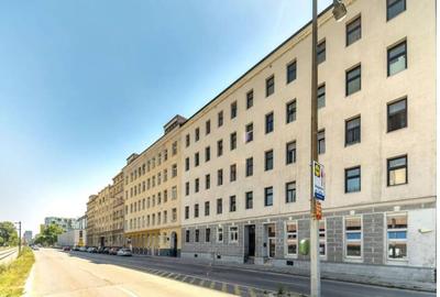 Designer Apartments - Near Danube