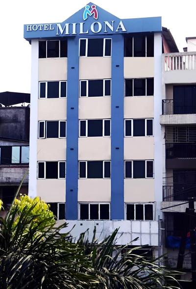 Hotel Milona