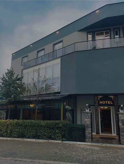 Grand JNK Boutique Hotel