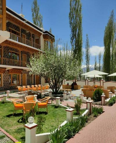 Hotel Lhalingkha