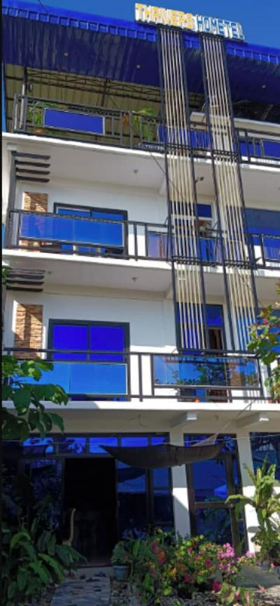 OYO 1130 Thrivers Hometel