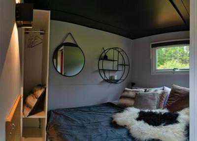 Golden Circle Truck Hotel