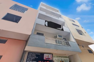 Vishal Plaza