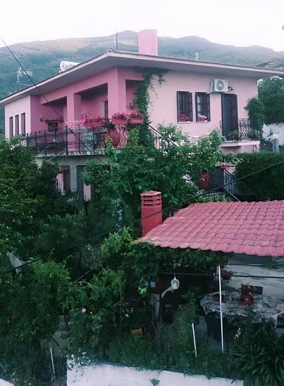 Hara s House Pelion