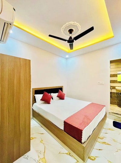 Hotel Pvs Grand Varanasi