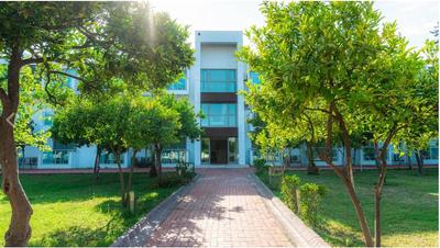 Omorfi Garden Resort Hotel