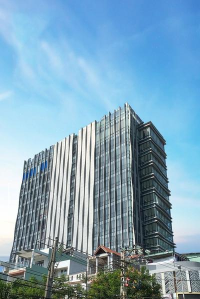 Danang Han River Hotel