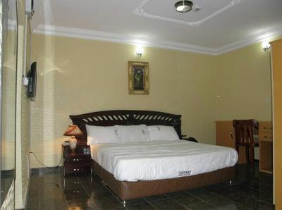 Lekosokky  Hotel and Suites