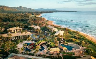 2417 at Lihue Oceanfront Resort, a hotel in Lihue, Hawaii