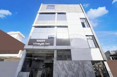 Siddhi vinayak inn
