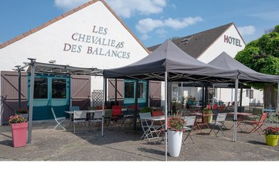 Les Chevaliers des Balances