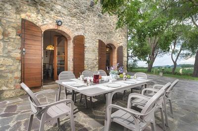 Fonte Pinella 8 in Chiusi