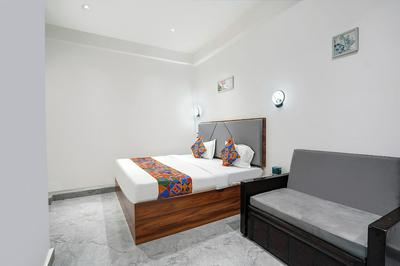 Fabhotel The Shivaay Palace