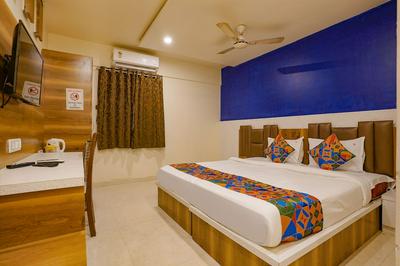 Fabhotel Veera Residency