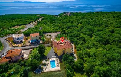 Awesome Apartment in Kostrena With 3 Bedrooms, Wifi and Outdoor Swimming Pool