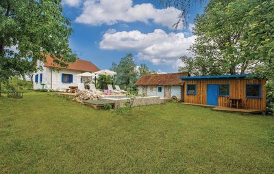 Beautiful Home in Rakovica With 1 Bedrooms, Jacuzzi and Wifi