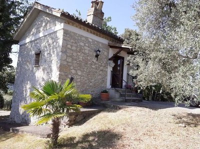 The Little House of Vacone Italy